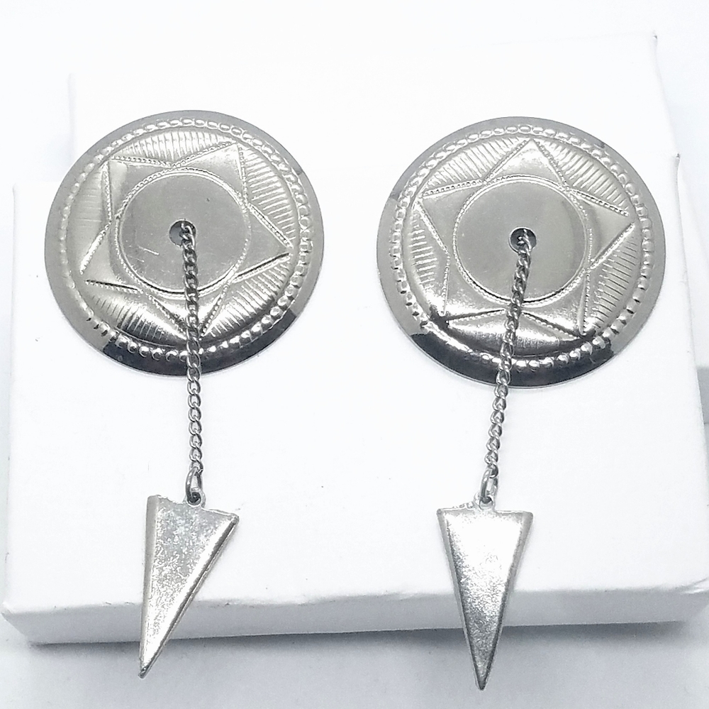 VINTAGE SOUTHWESTERN CONCHO EARRINGS